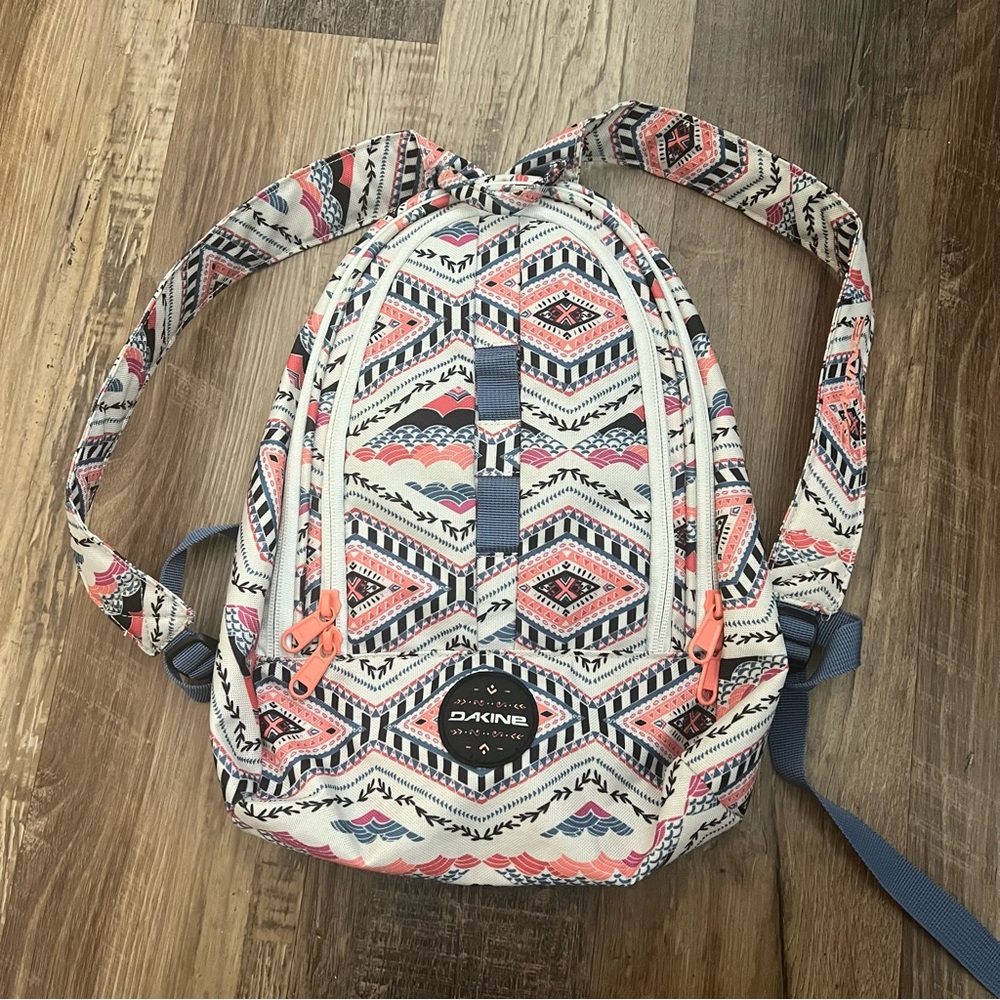 DaKine Cosmo 6.5L Backpack - Twilight Floral New